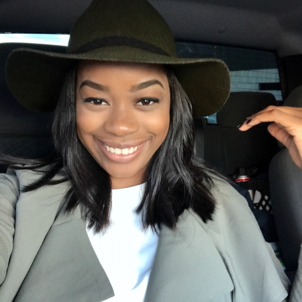 Meet your Posher, Monetiaka